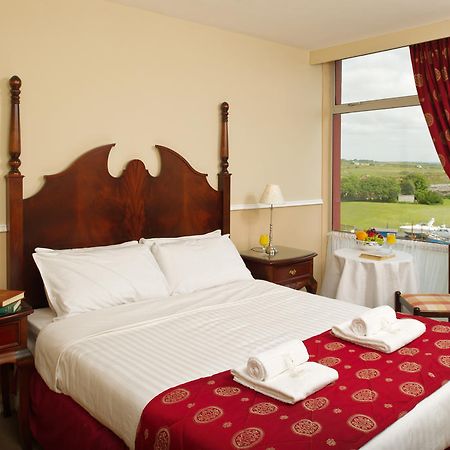 Logues Liscannor Hotel Exterior foto