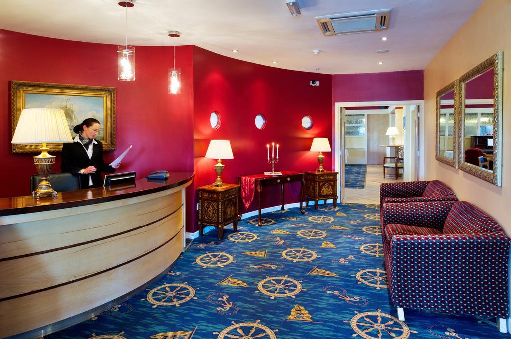Logues Liscannor Hotel Exterior foto